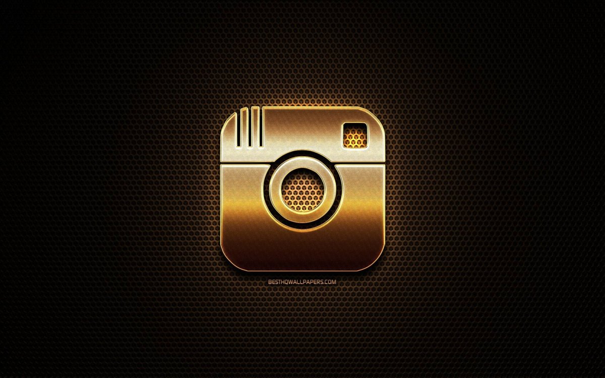 Instagram на черном фоне