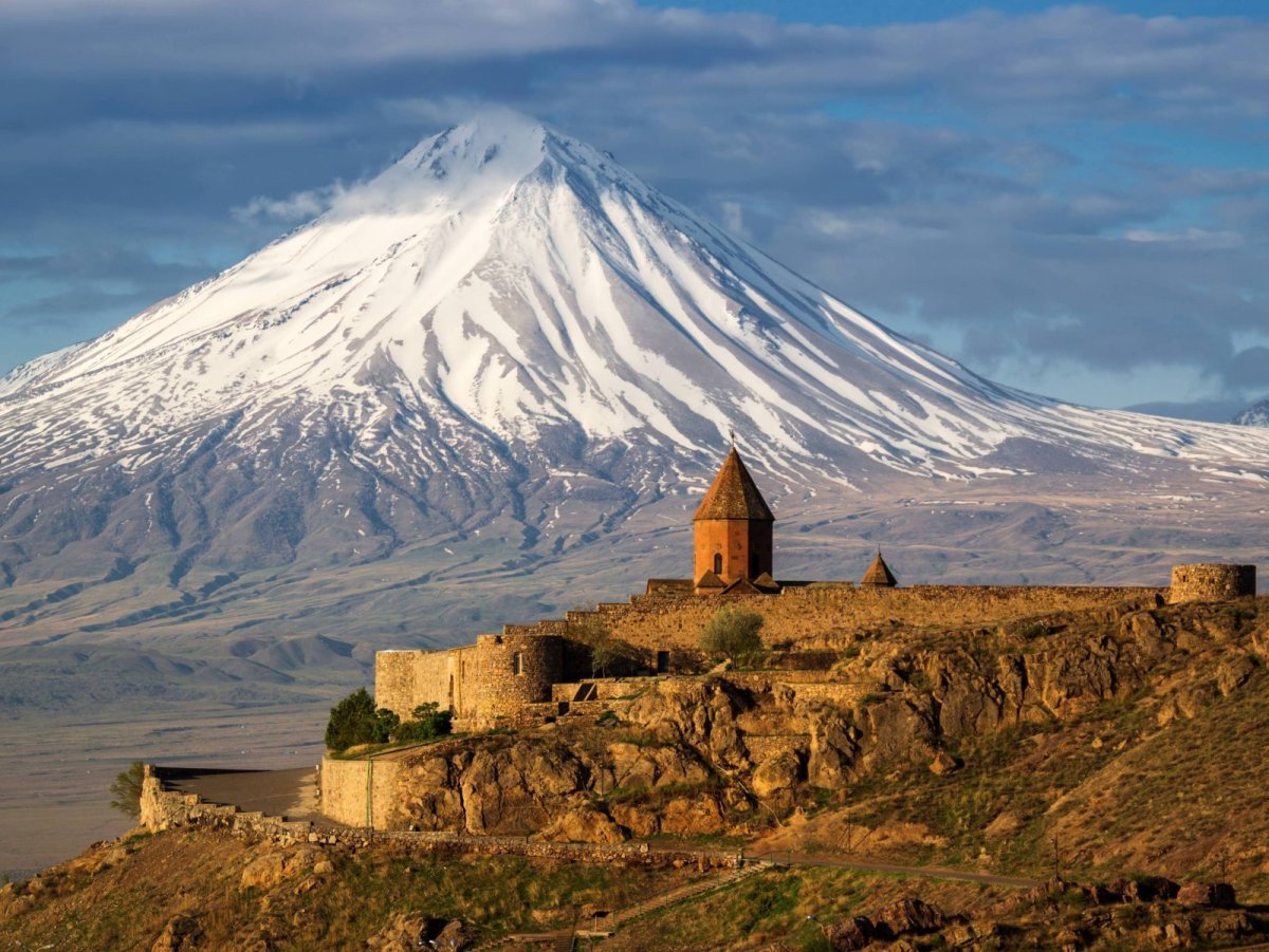 Хор Вирап Арарат