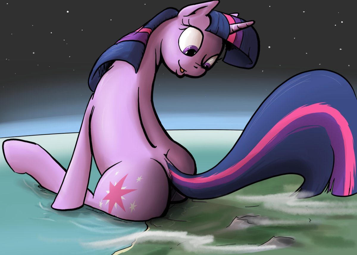 Twilight Sparkle giant