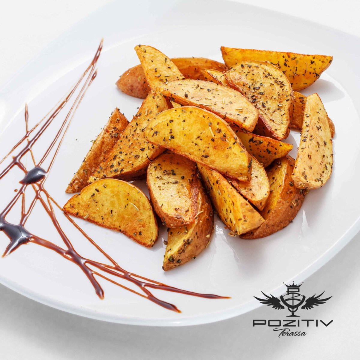 Жареная картошка дольками