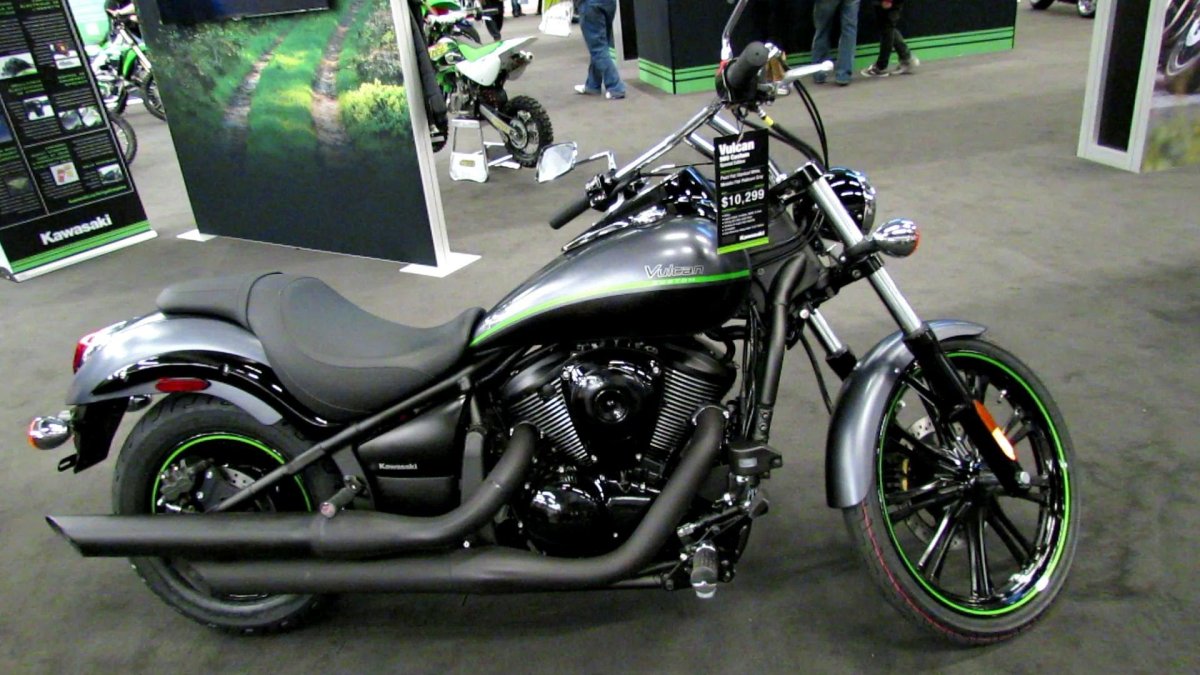 Kawasaki Vulcan vn900 Custom Special Edition