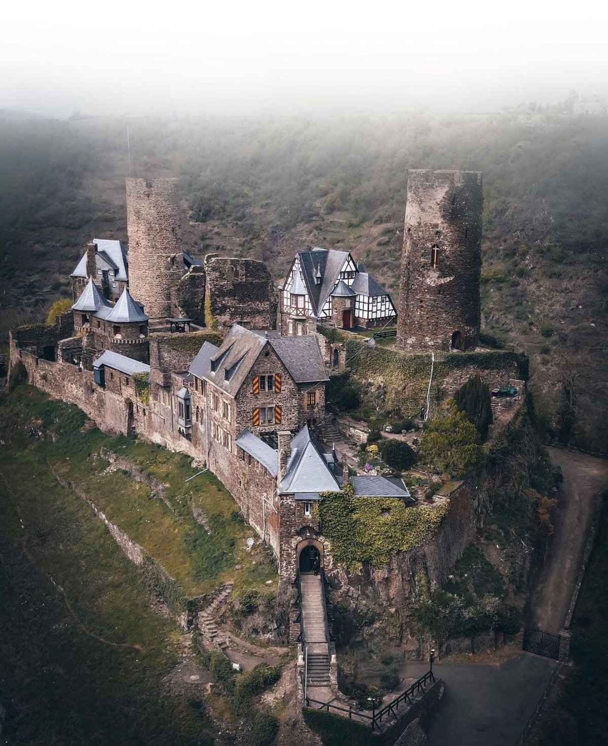 Замок Турант Германия