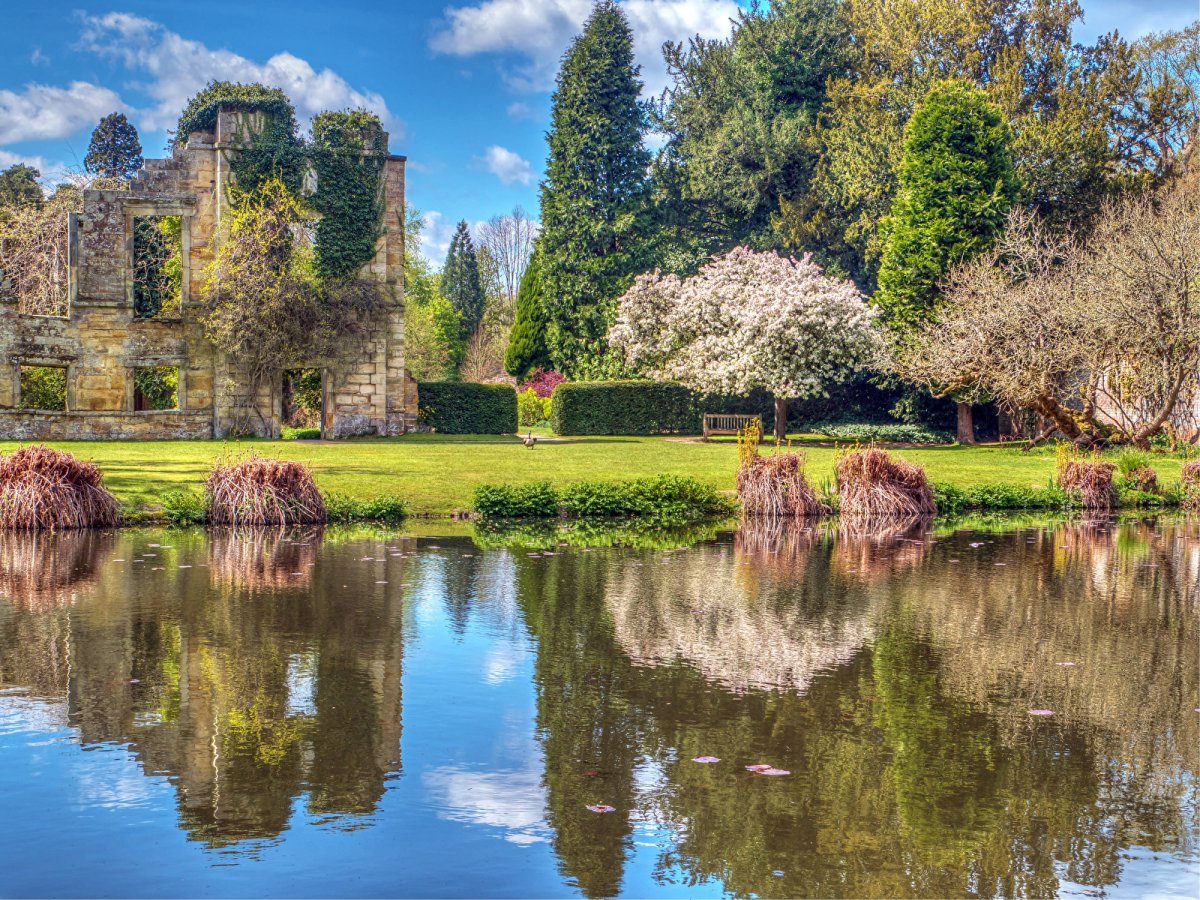 Замок Скотни (Scotney Castle)/Великобритания