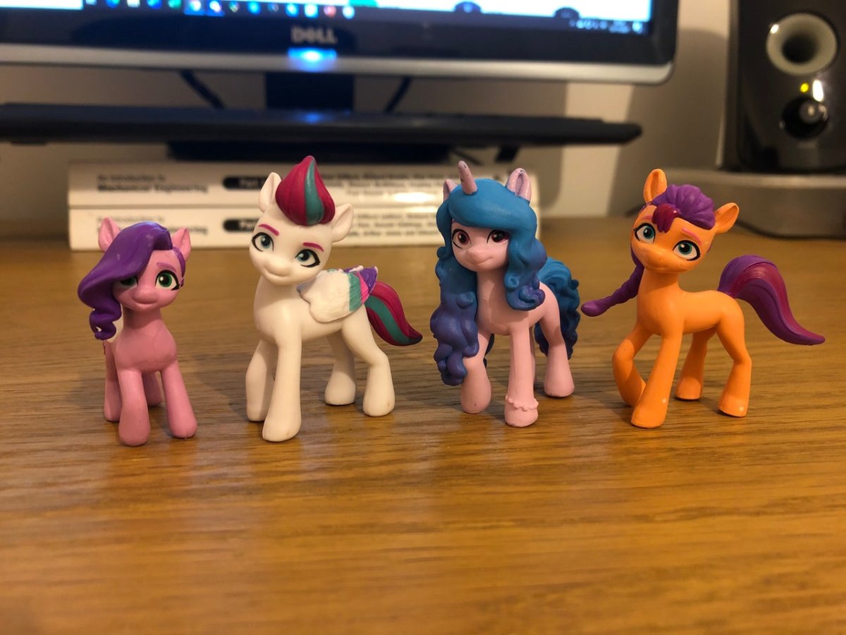 MLP g5 игрушки Izzy