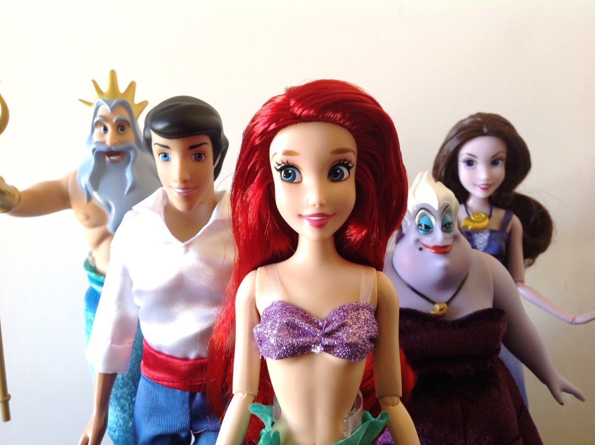 The little Mermaid Disney Store Dolls King Triton