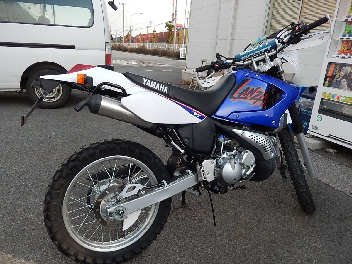 Yamaha DT lanza