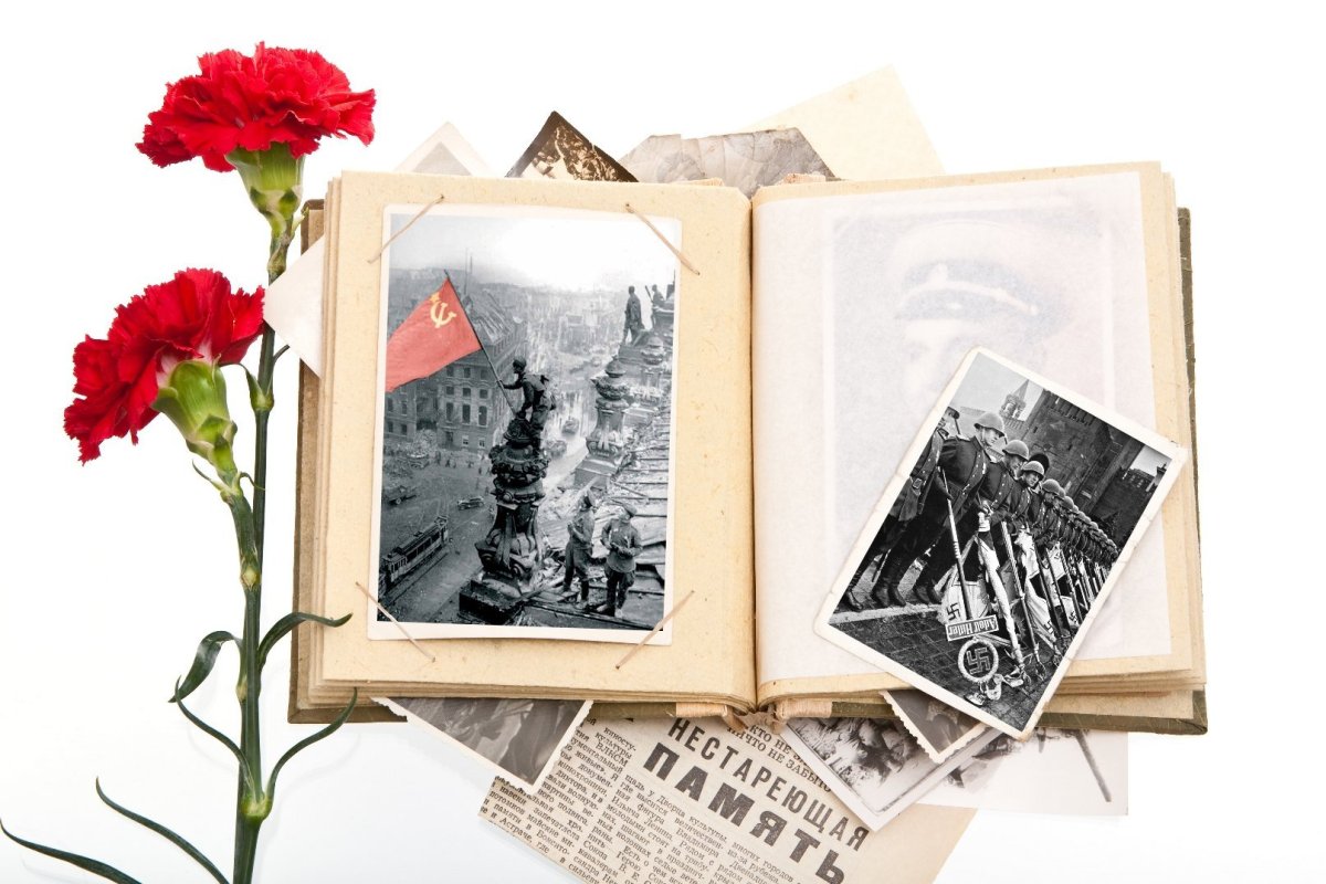 Книги о войне коллаж