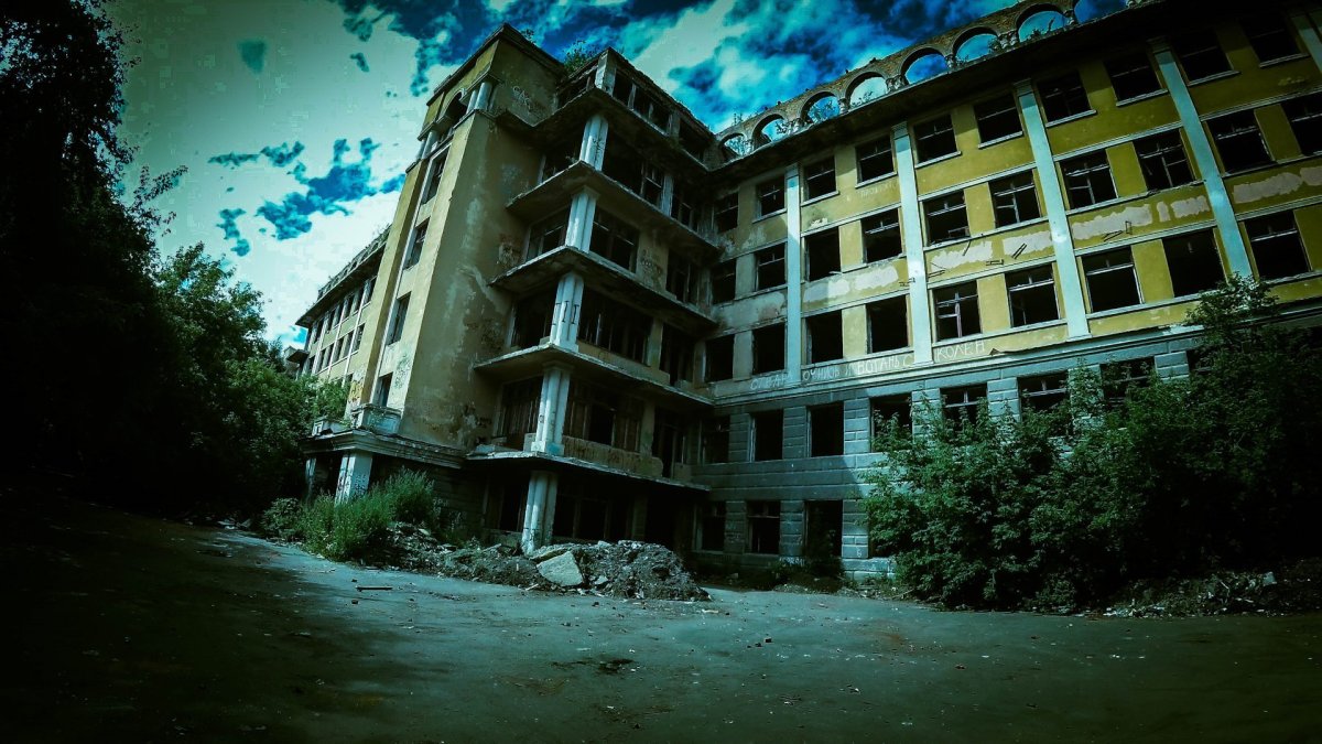 Заброшенная больница Чкаловск
