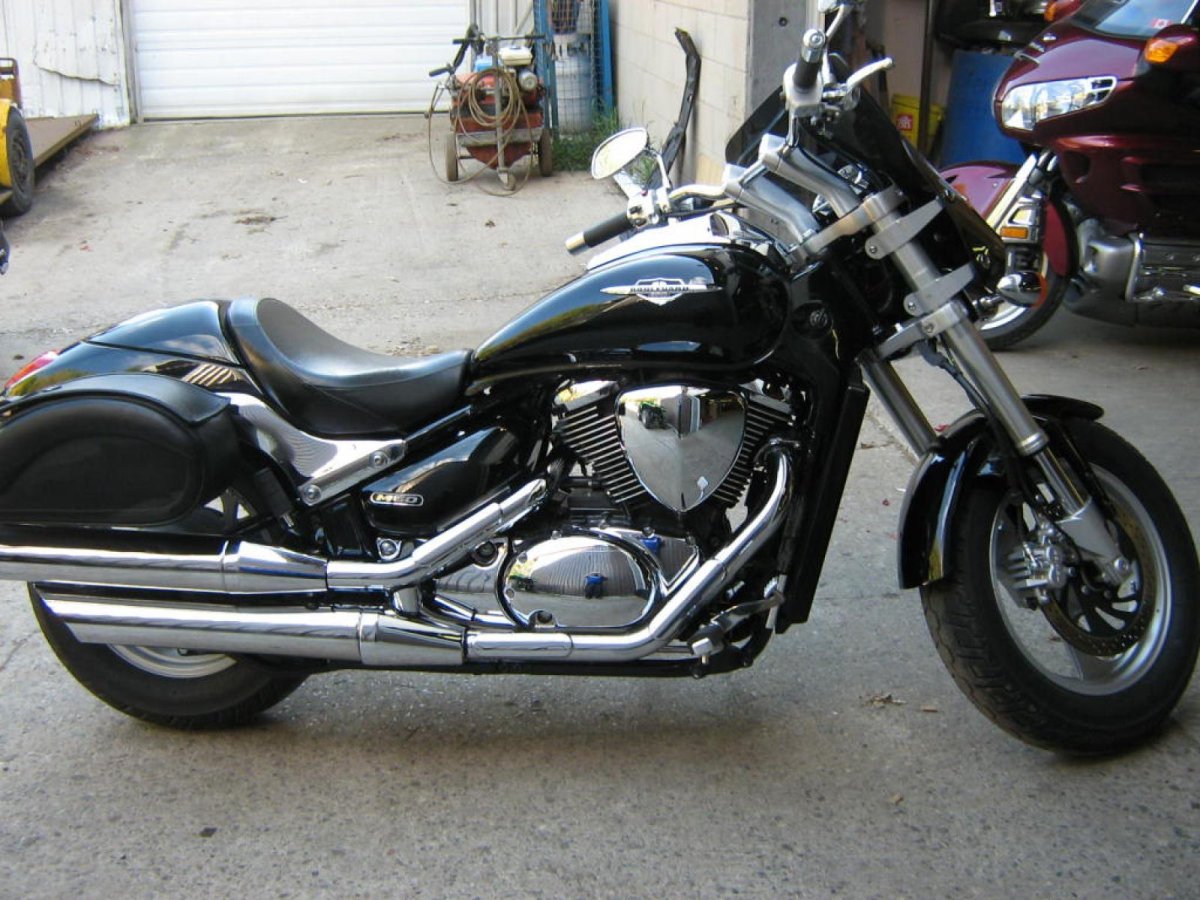 Suzuki Boulevard 400