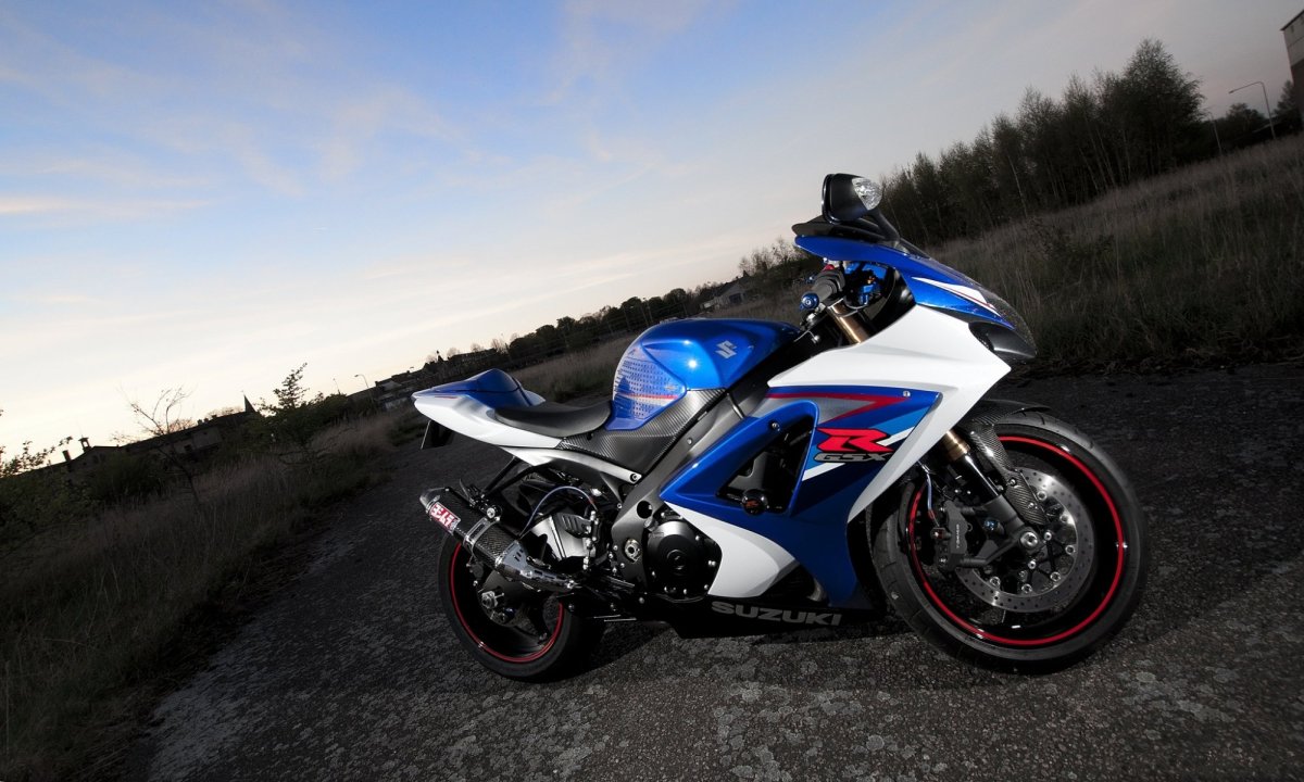 Сузуки GSXR 1000 синий