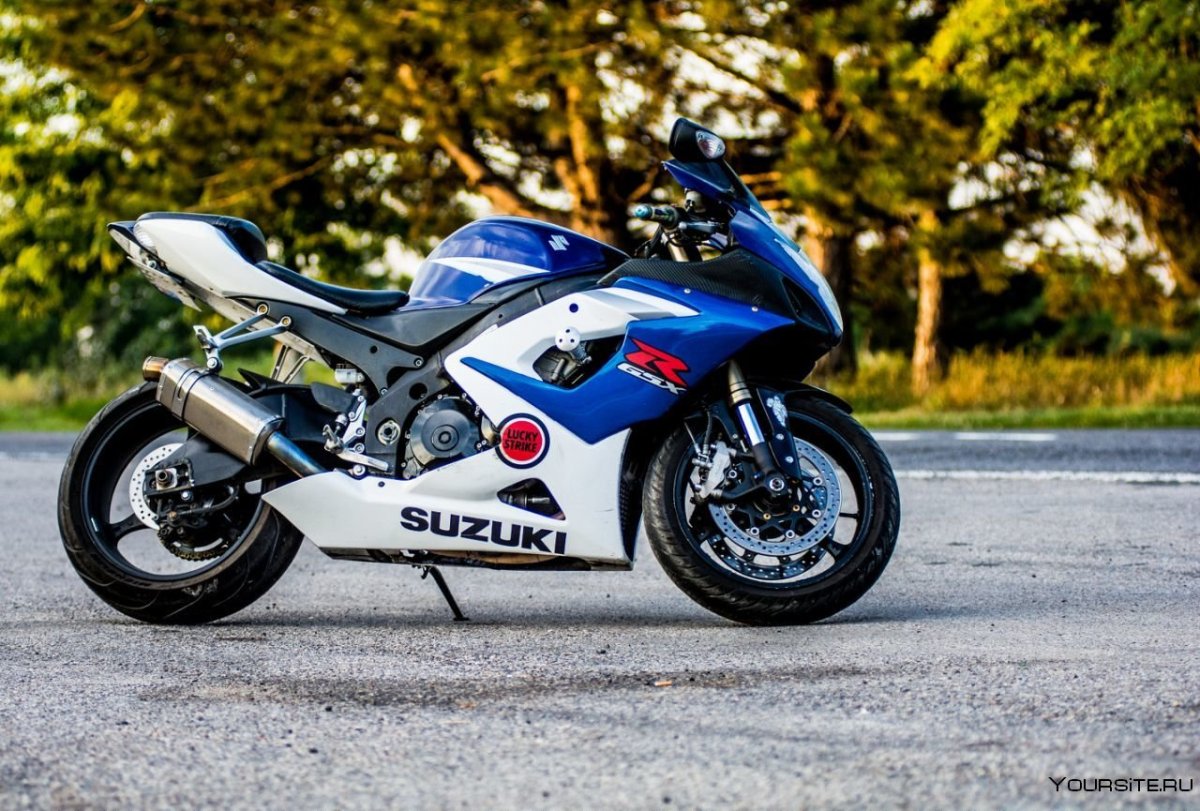 Suzuki джиксер