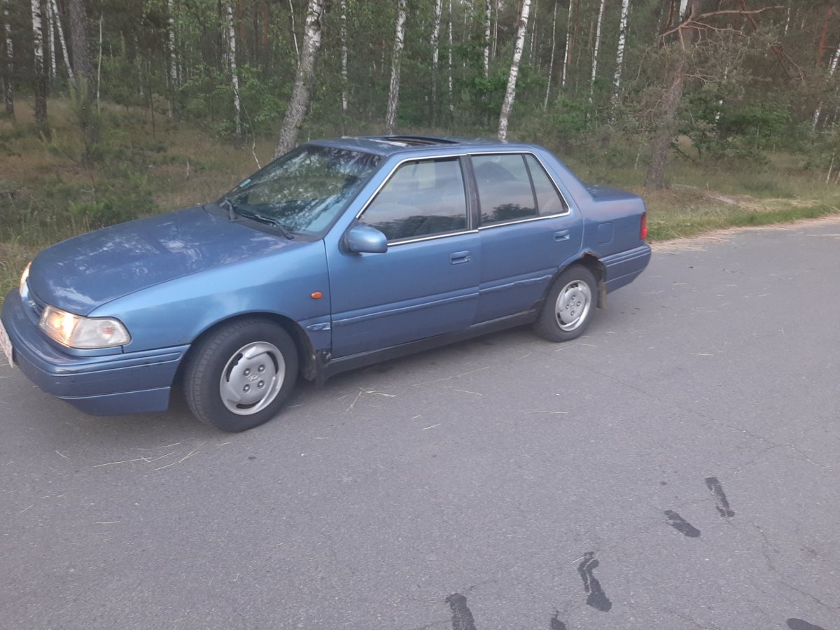 Хендай пони 1999