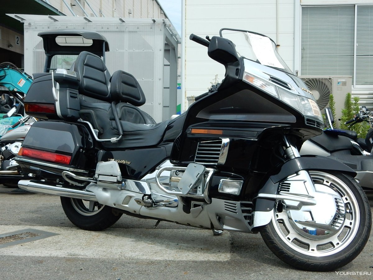Хонда Gold Wing 1500