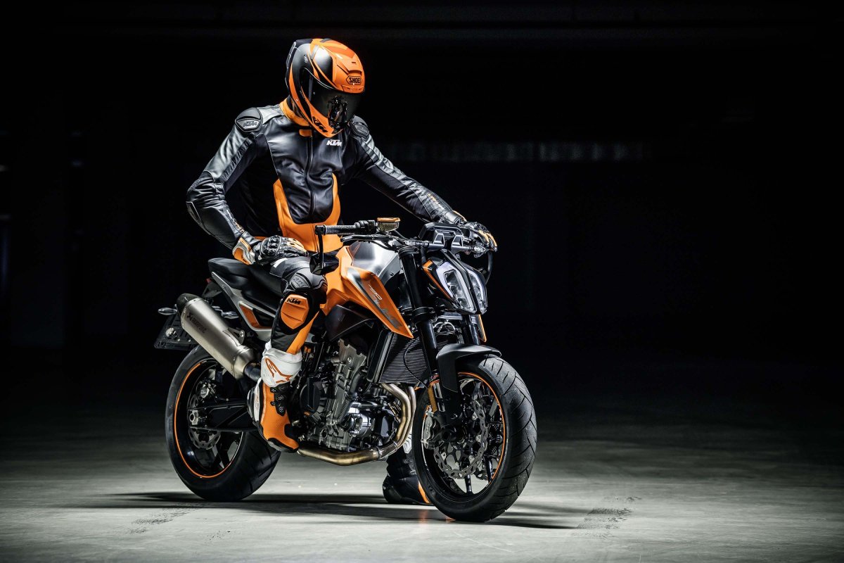 Обои KTM Duke 790