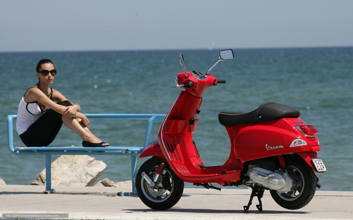 Vespa 125s 50th
